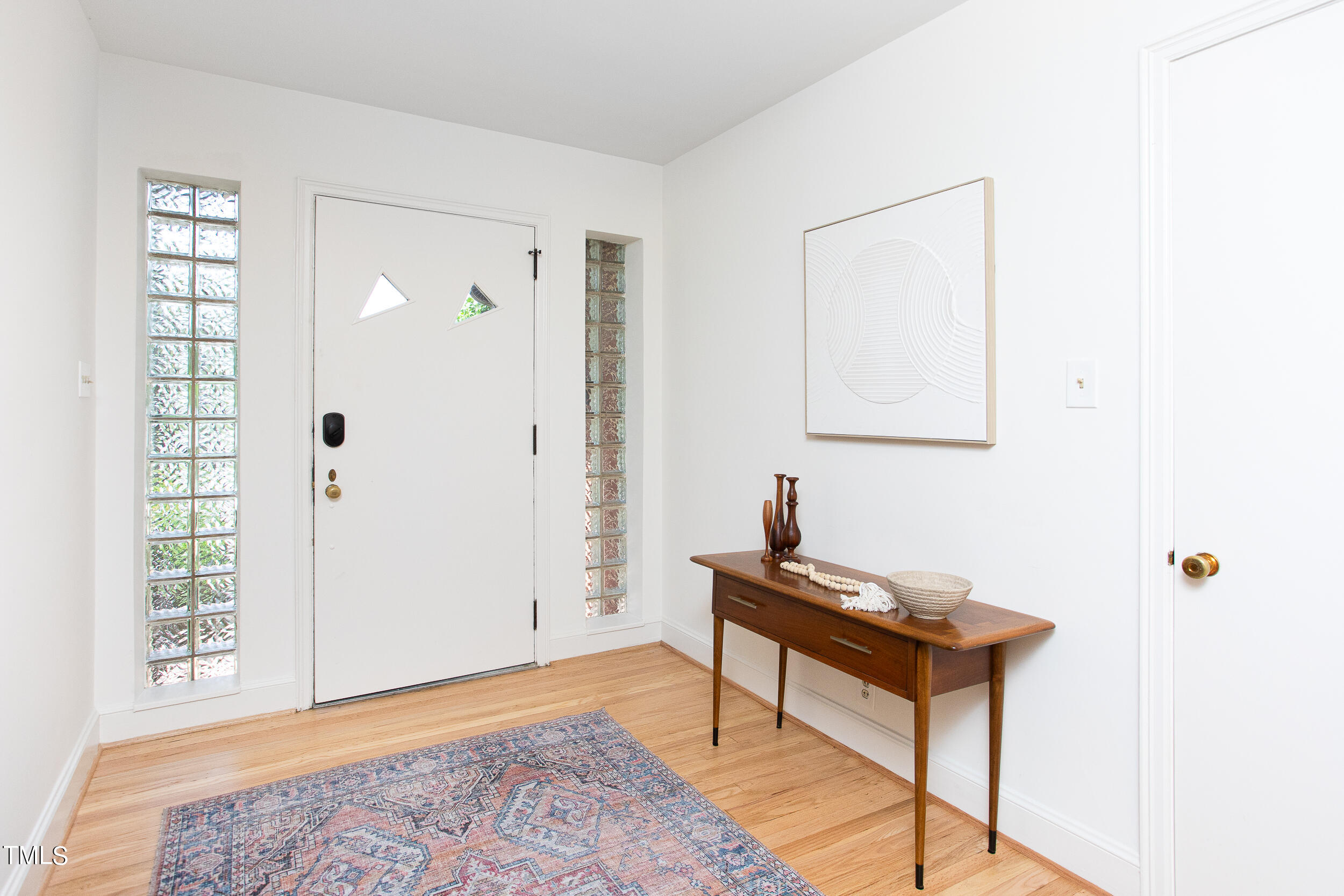 200 Knox Circle Durham, NC 27701 - Photo 6 of 58 200_Knox_MLS-10