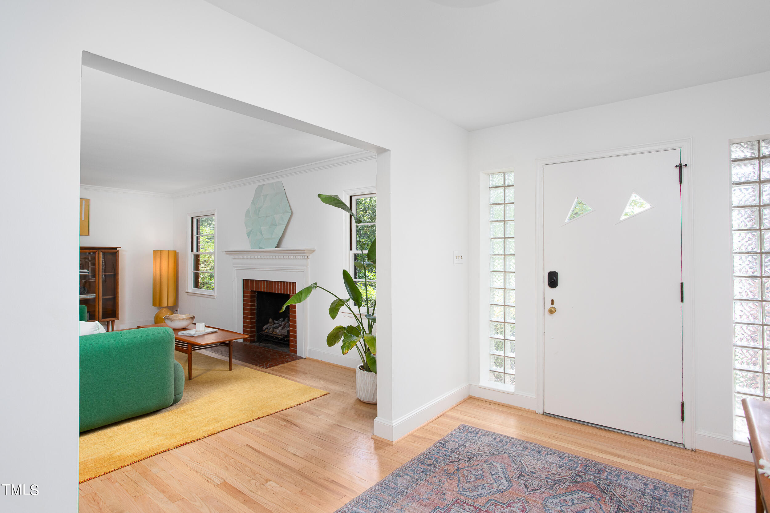 200 Knox Circle Durham, NC 27701 - Photo 7 of 58 200_Knox_MLS-38