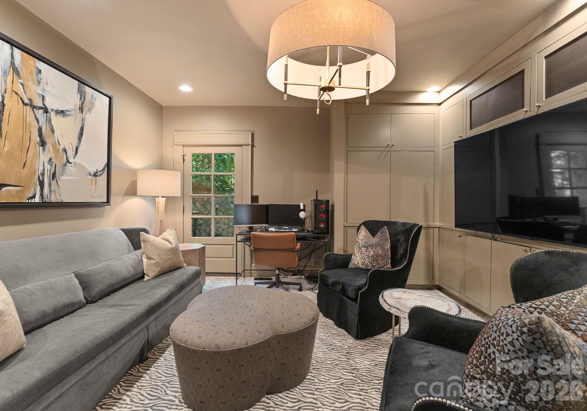 1550 Queens Road West Charlotte, NC 28207 - Photo 16 of 44