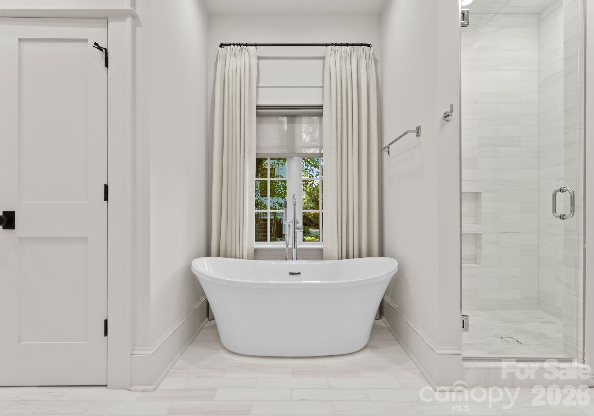 1550 Queens Road West Charlotte, NC 28207 - Photo 19 of 44