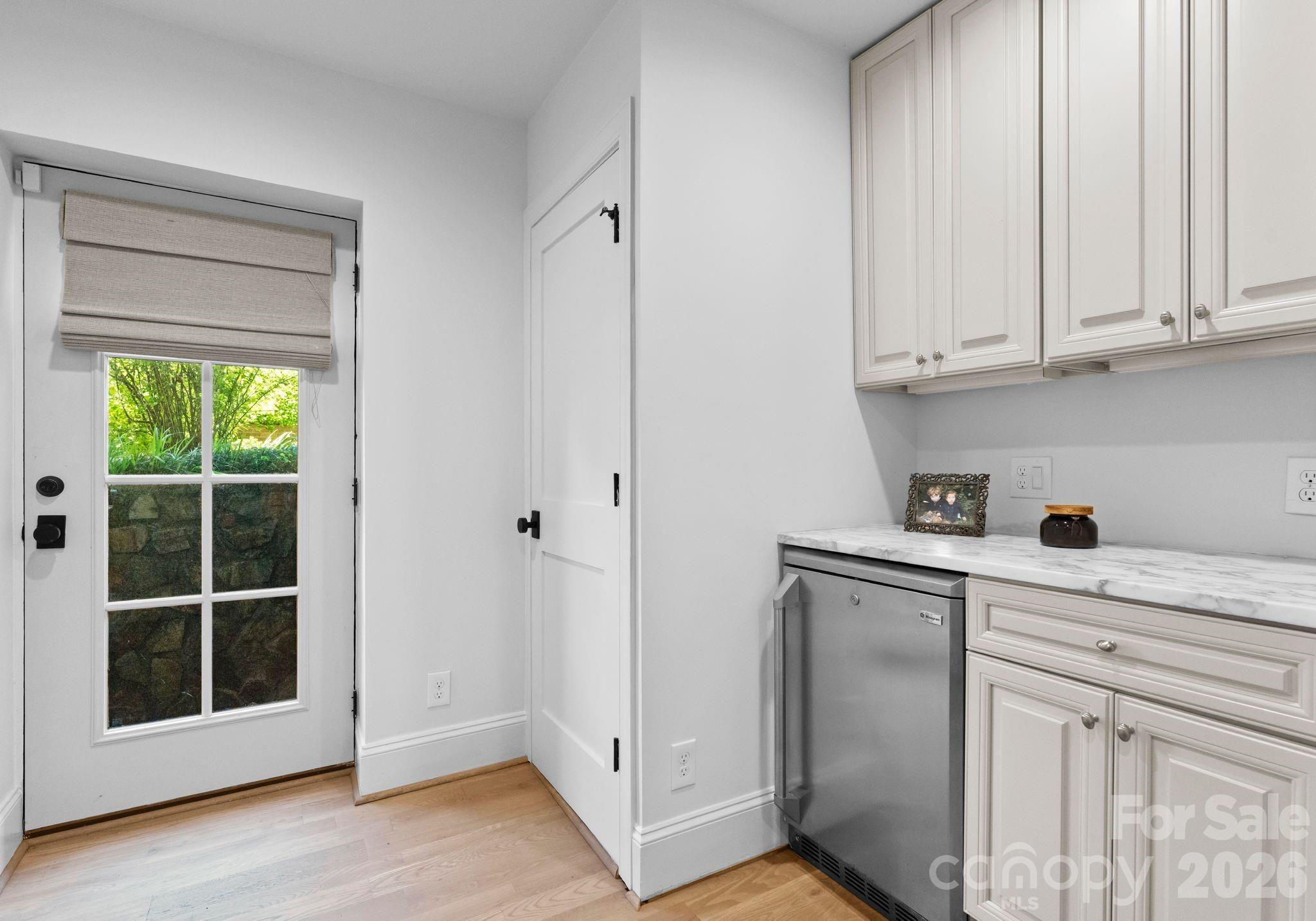 1550 Queens Road West Charlotte, NC 28207 - Photo 36 of 44