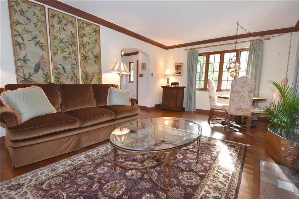 450 Arden Road Pittsburgh, PA 15216 - Photo 7 of 35 NEWER WINDOWS THROUGHOUT!!!
