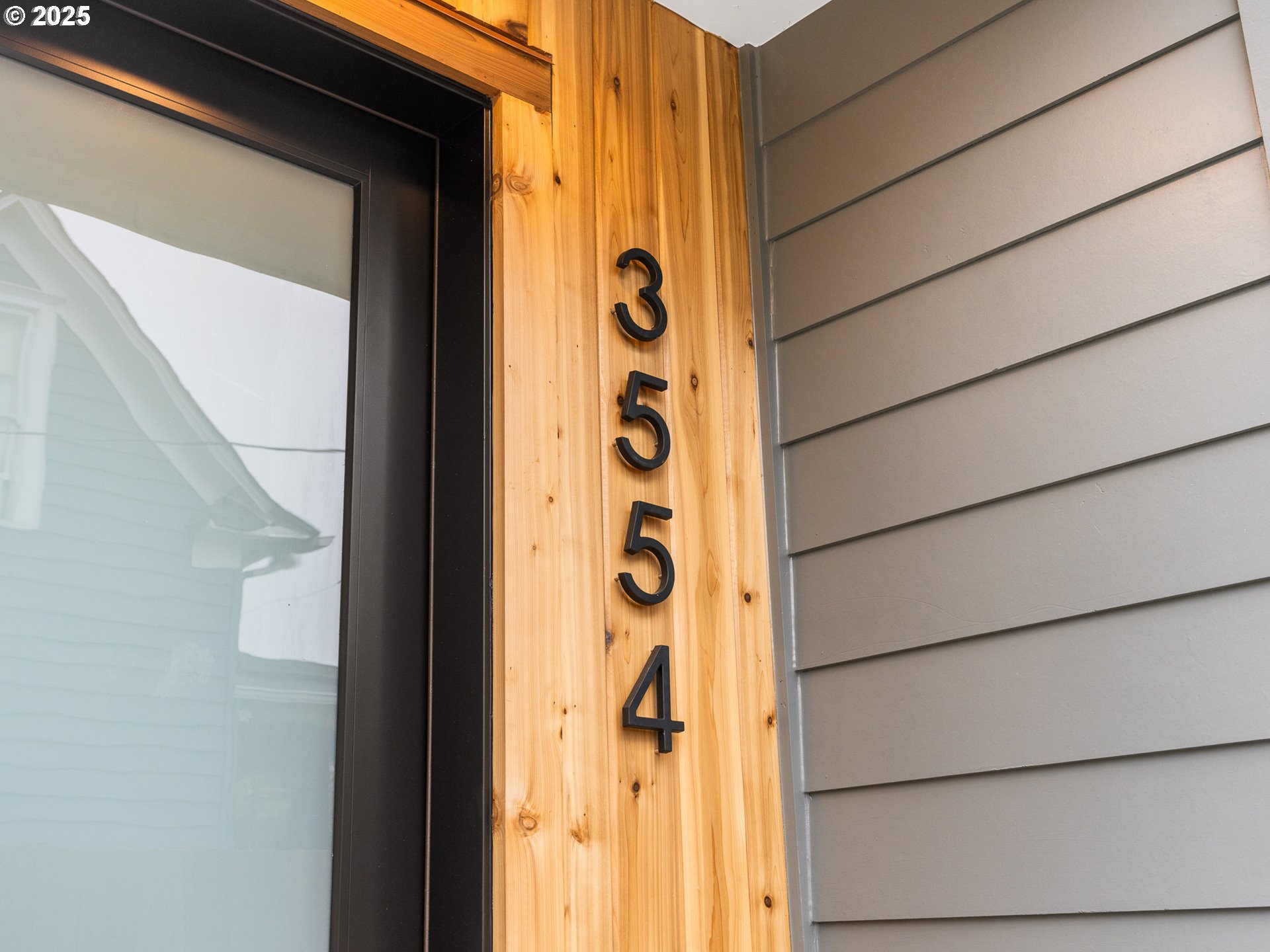 3554 North Haight Avenue, Unit 3 Portland, OR 97227 - Photo 2 of 20 a view of front door