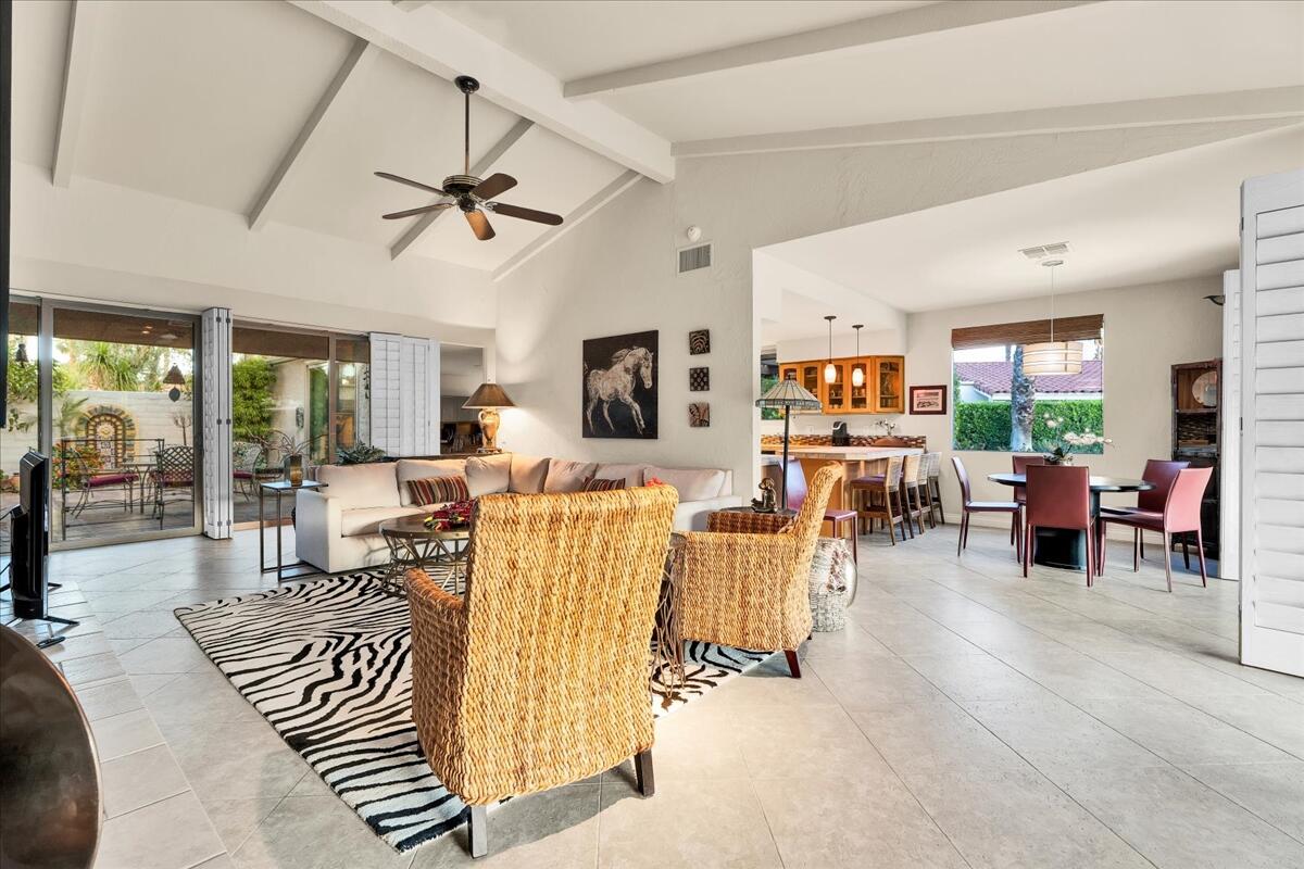 48901 Ave Anselmo La Quinta, CA 92253 - Photo 12 of 48 Living Room