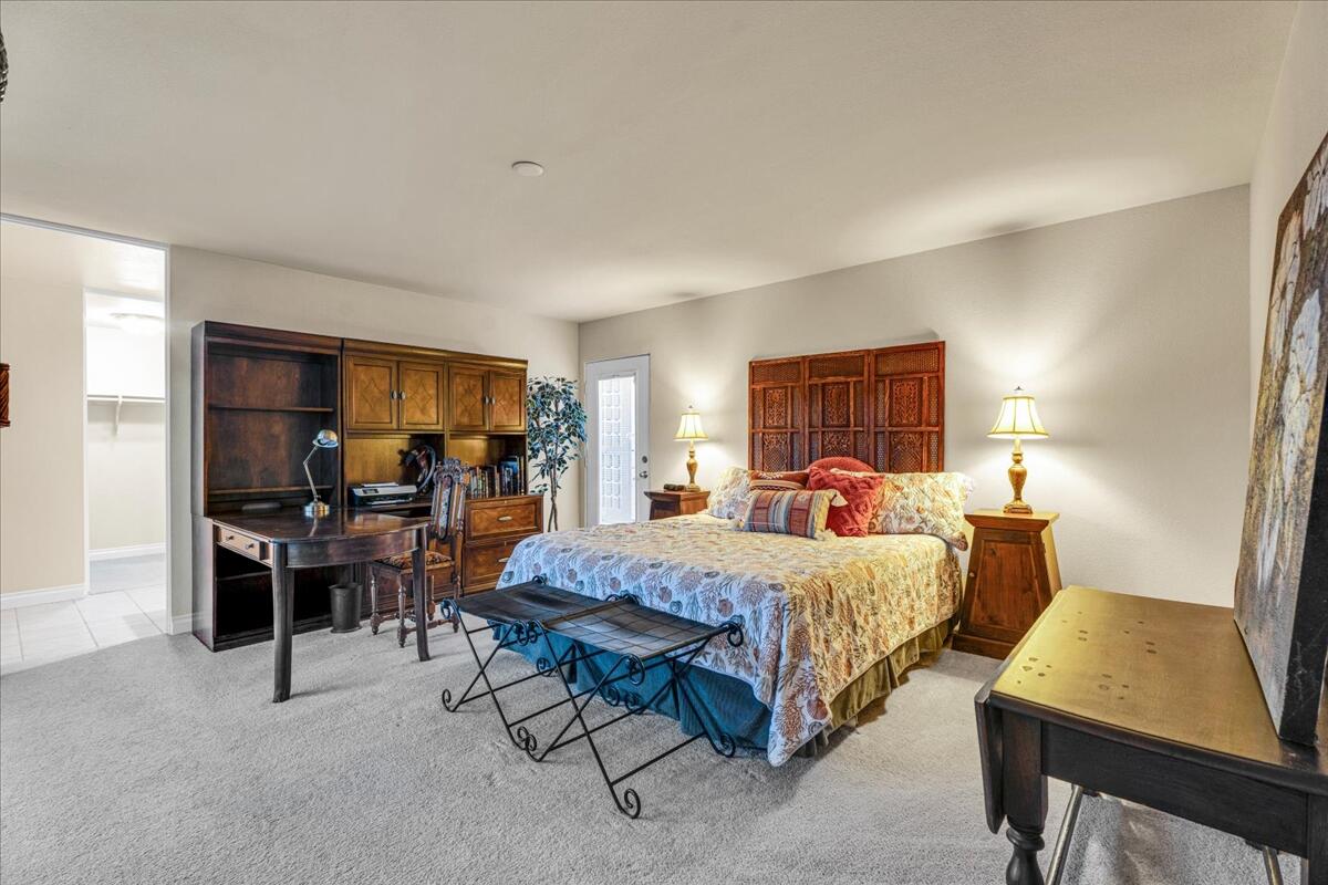 48901 Ave Anselmo La Quinta, CA 92253 - Photo 21 of 48 Primary Bedroom