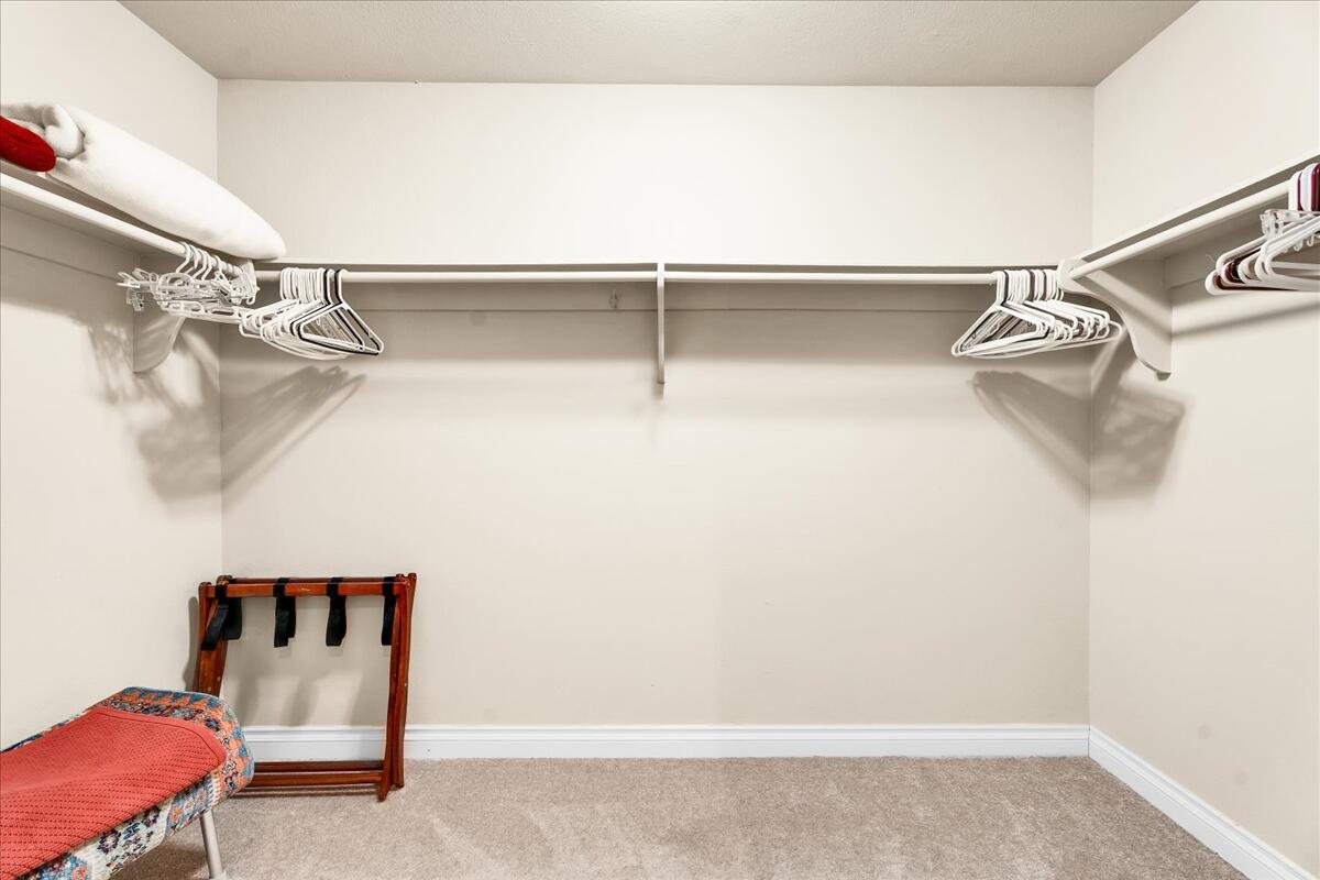 48901 Ave Anselmo La Quinta, CA 92253 - Photo 26 of 48 Primary Closet