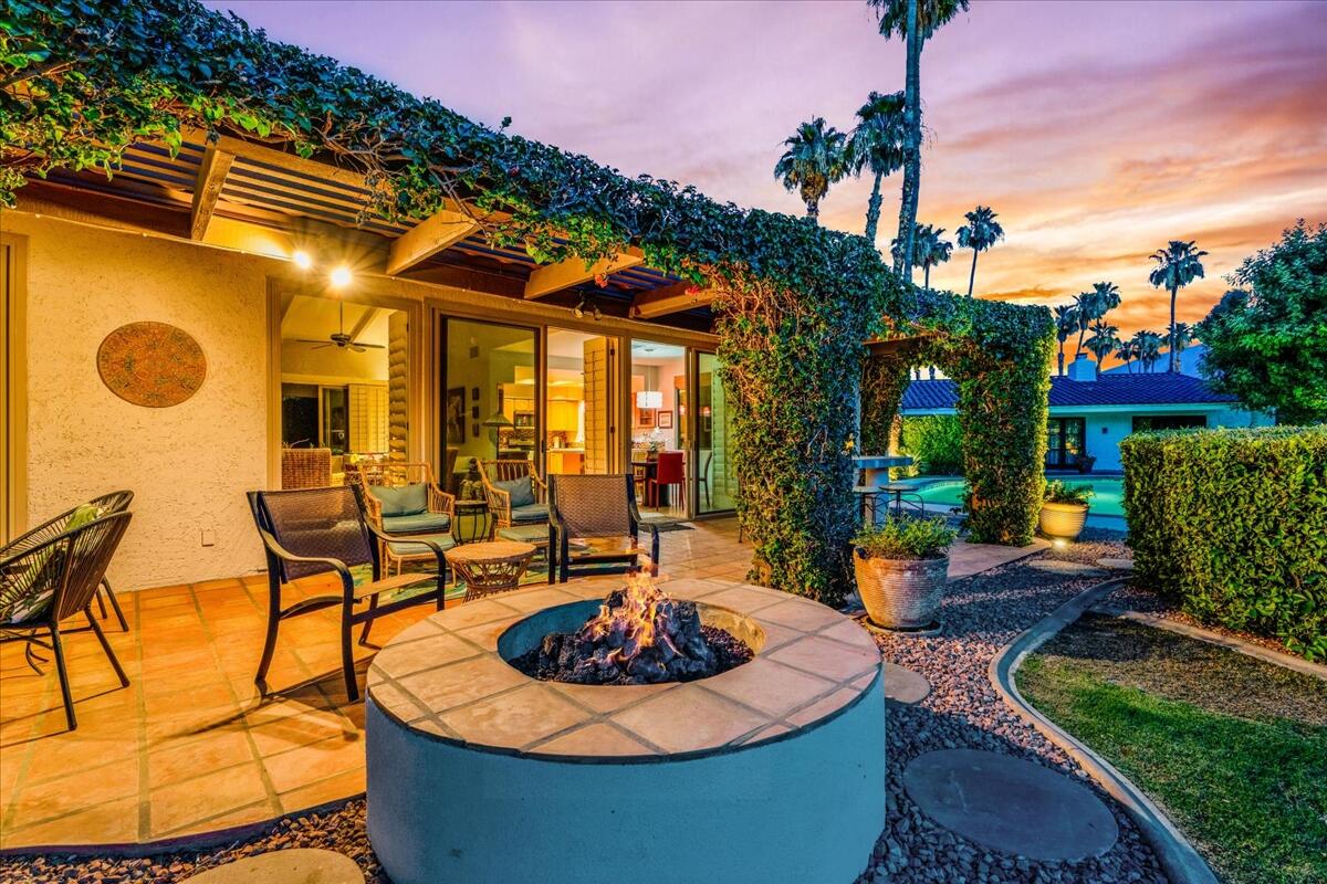 48901 Ave Anselmo La Quinta, CA 92253 - Photo 7 of 48 fire pit