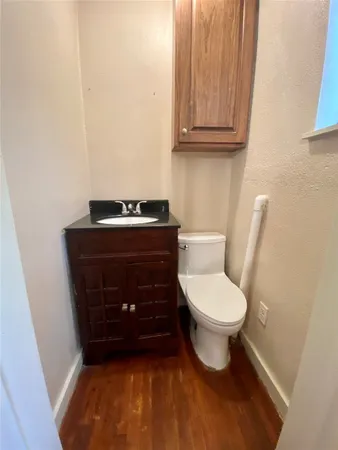 $1,300 | 611 Bolster Street, Baytown, TX 77520
