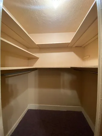 $1,300 | 611 Bolster Street, Baytown, TX 77520