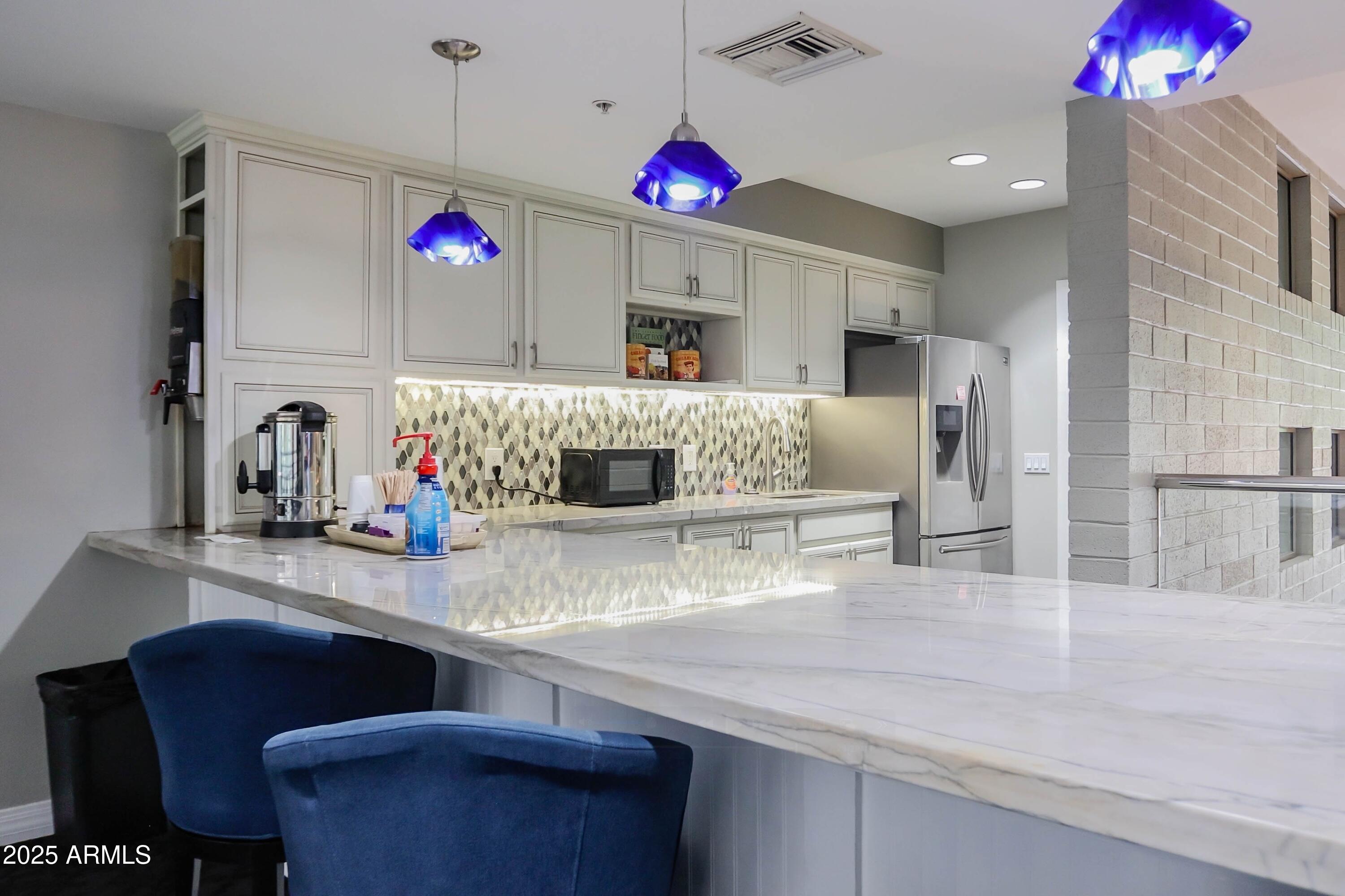 1701 East Colter Street, Unit 151 Phoenix, AZ 85016 - Photo 22 of 26 Coffee Bar