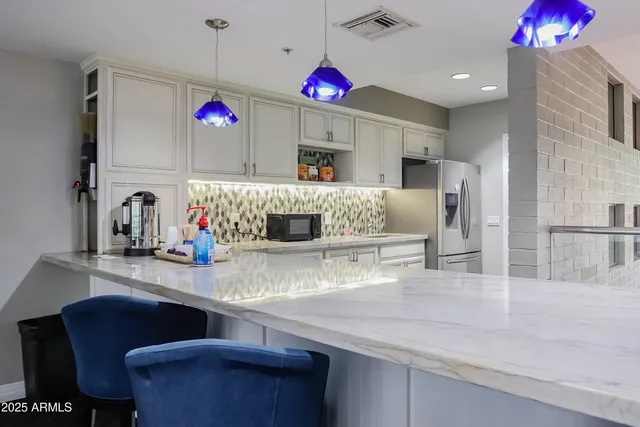 $275,000 | 1701 East Colter Street, Unit 151, Phoenix, AZ 85016