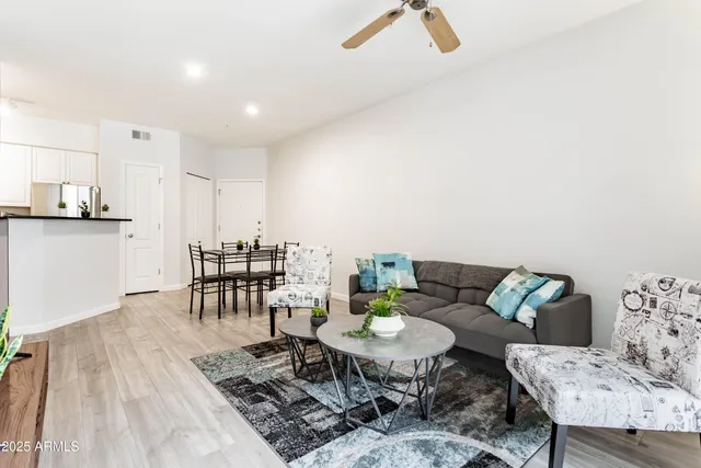 $275,000 | 1701 East Colter Street, Unit 151, Phoenix, AZ 85016