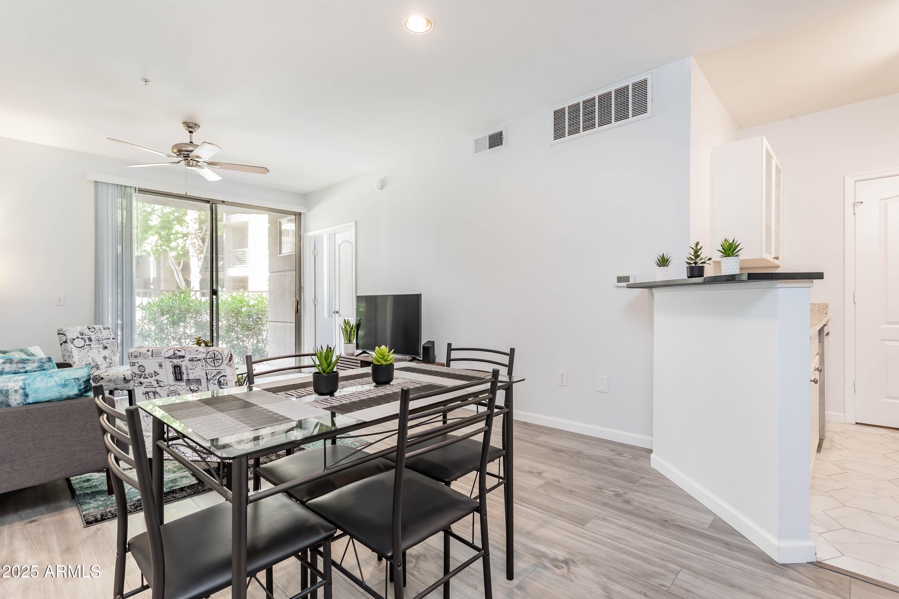 1701 East Colter Street, Unit 151 Phoenix, AZ 85016 - Photo 7 of 26 Dining Space