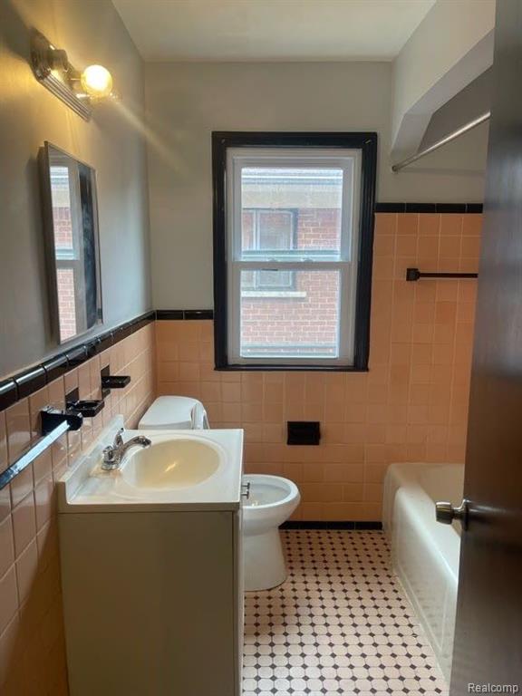 19351 Ryan Road Detroit, MI 48234 - Photo 14 of 18