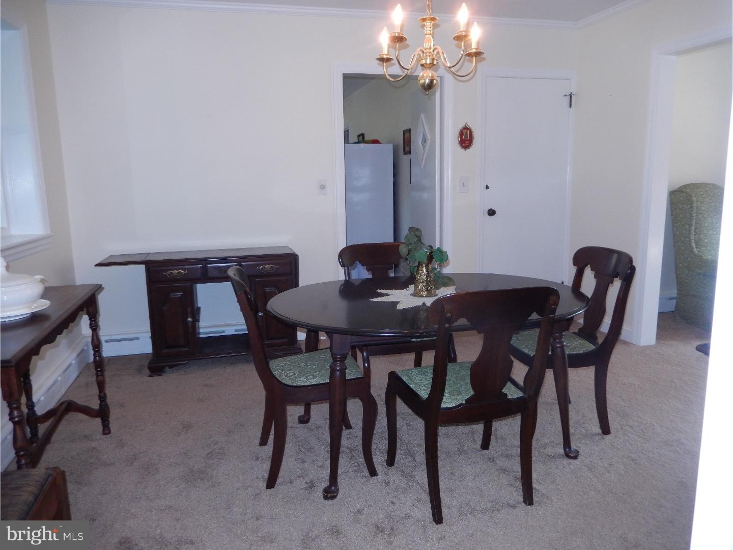 22 Hilltop Road Ewing, NJ 08638 - Photo 5 of 14 Gallery Image 5