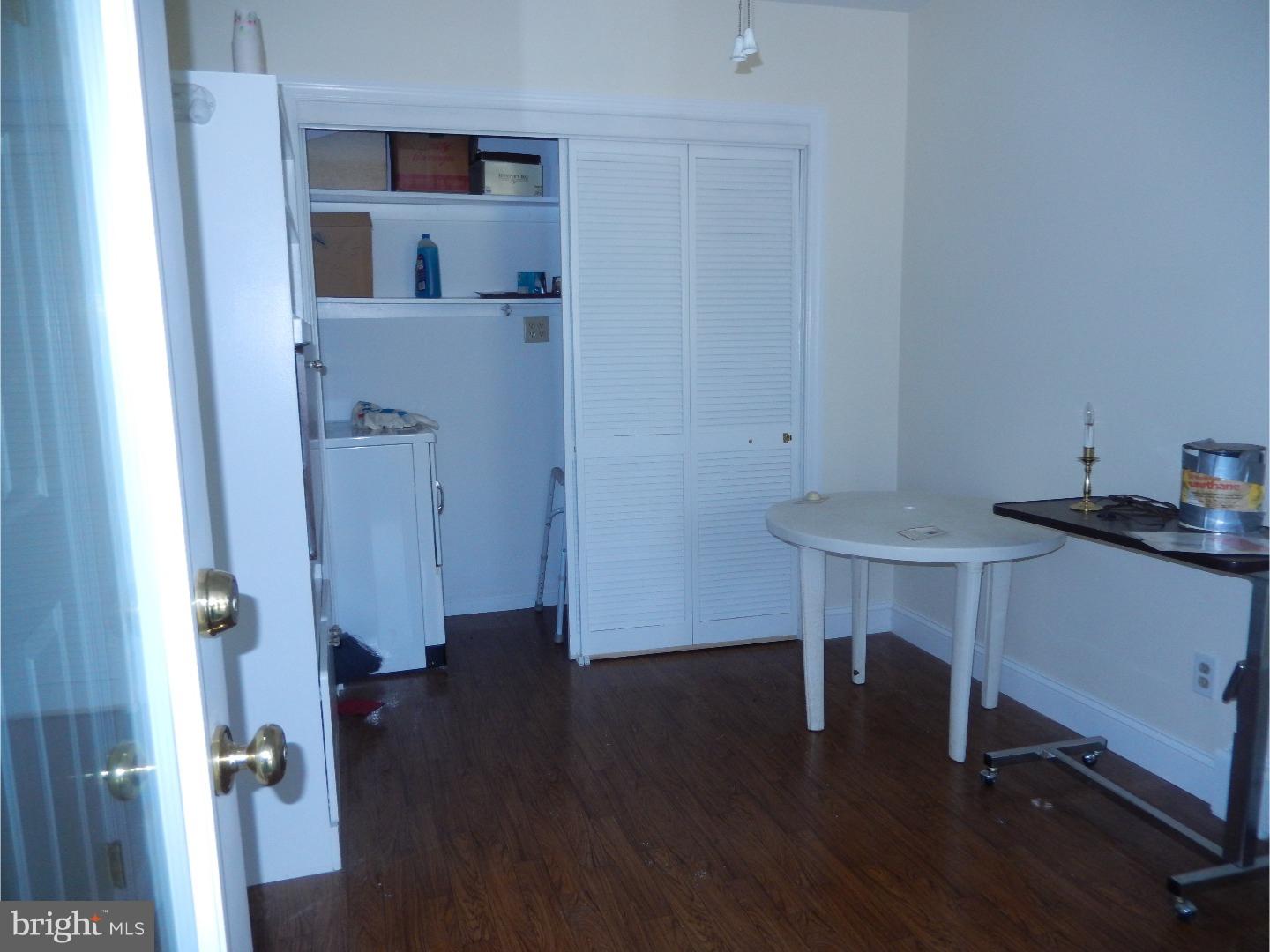 22 Hilltop Road Ewing, NJ 08638 - Photo 8 of 14 Gallery Image 8