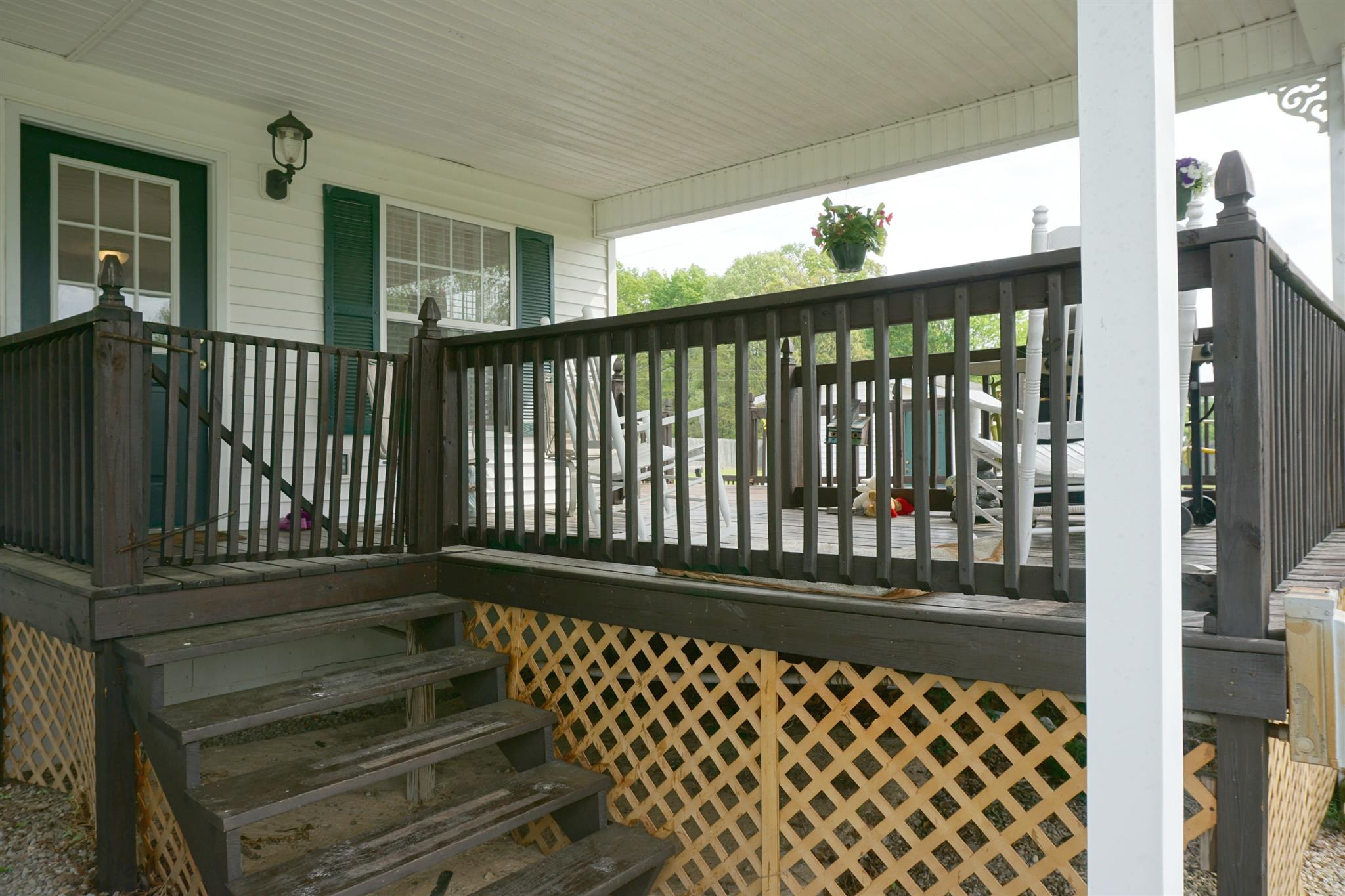 106 Walter Bartlett Road Manchester, TN 37355 - Photo 6 of 26 a view of a black gate