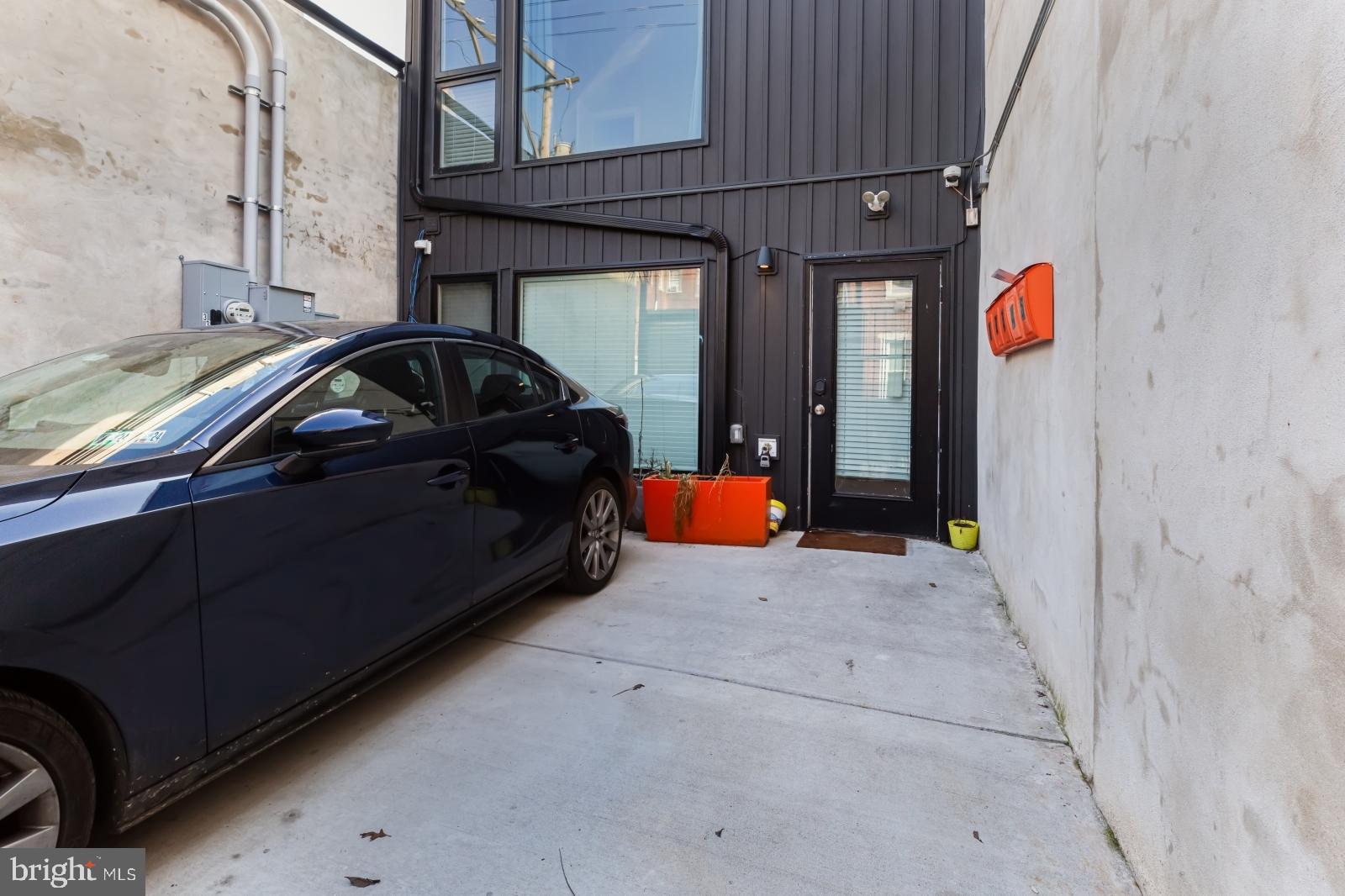 2150 North Front Street, Unit 4 Philadelphia, PA 19122 - Photo 16 of 17