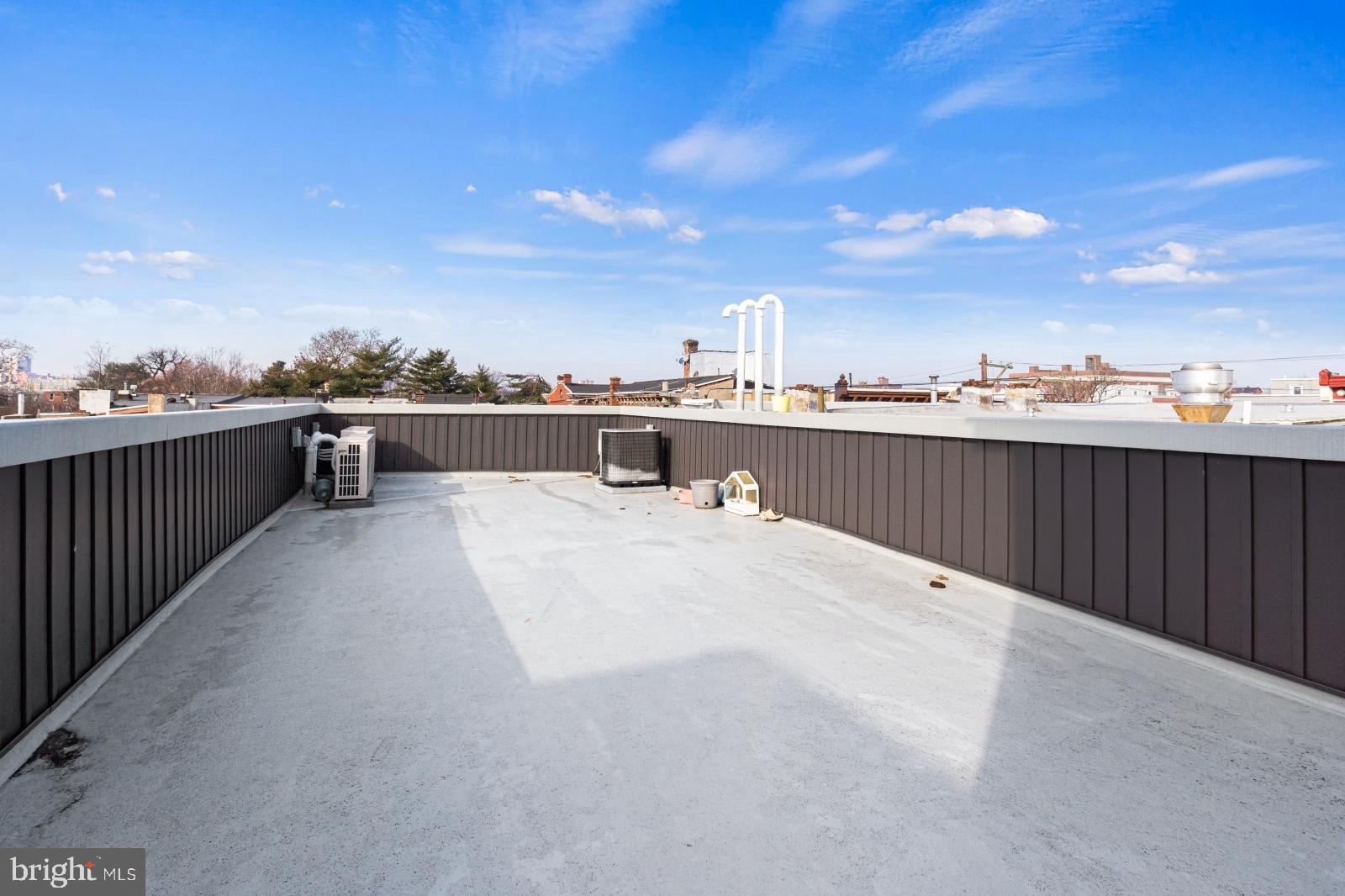 2150 North Front Street, Unit 4 Philadelphia, PA 19122 - Photo 6 of 17