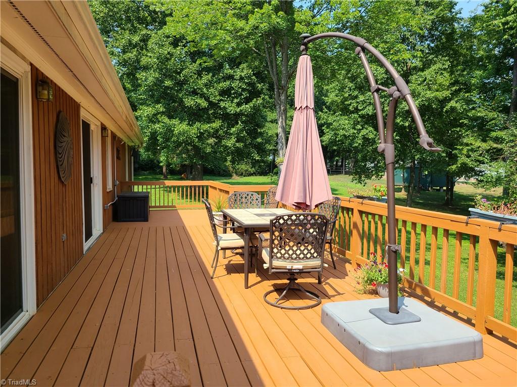 2800 Oak Ridge Road Oak Ridge, NC 27310 - Photo 3 of 36