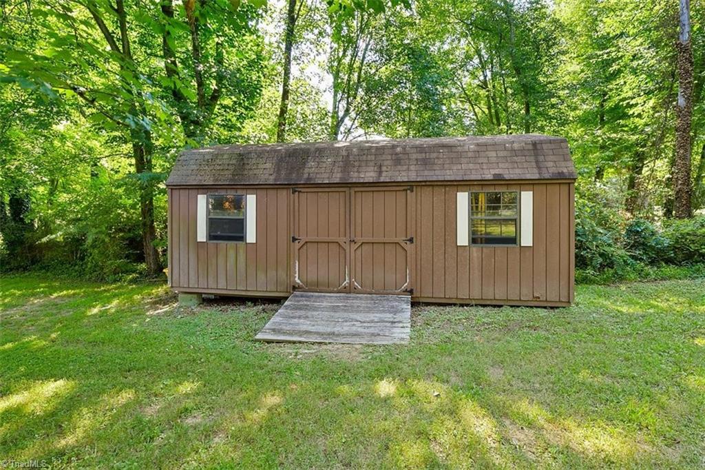 2800 Oak Ridge Road Oak Ridge, NC 27310 - Photo 33 of 36