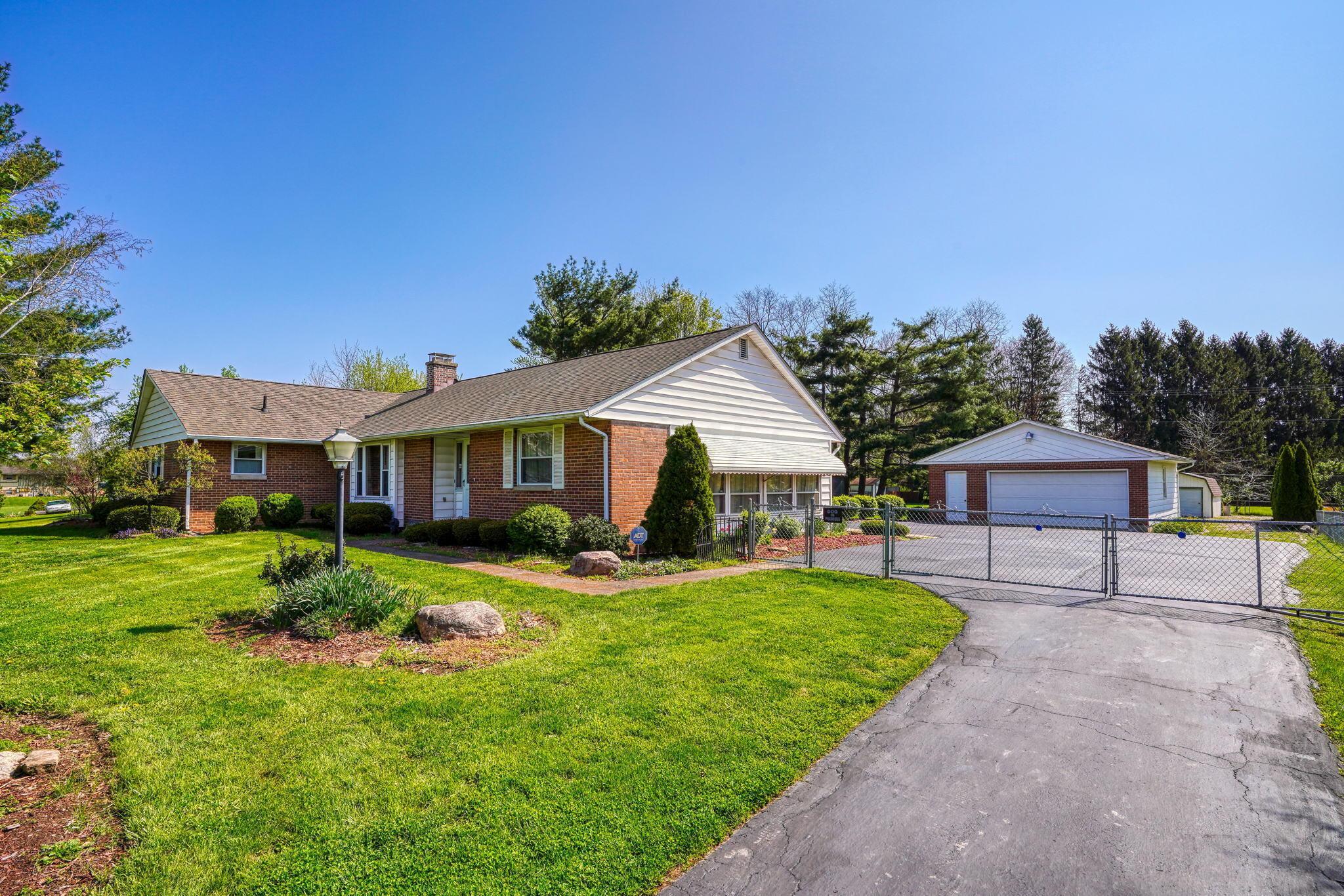 3586 South Hamilton Road Columbus, OH 43232 - Photo 41 of 57 Home Sweet Home