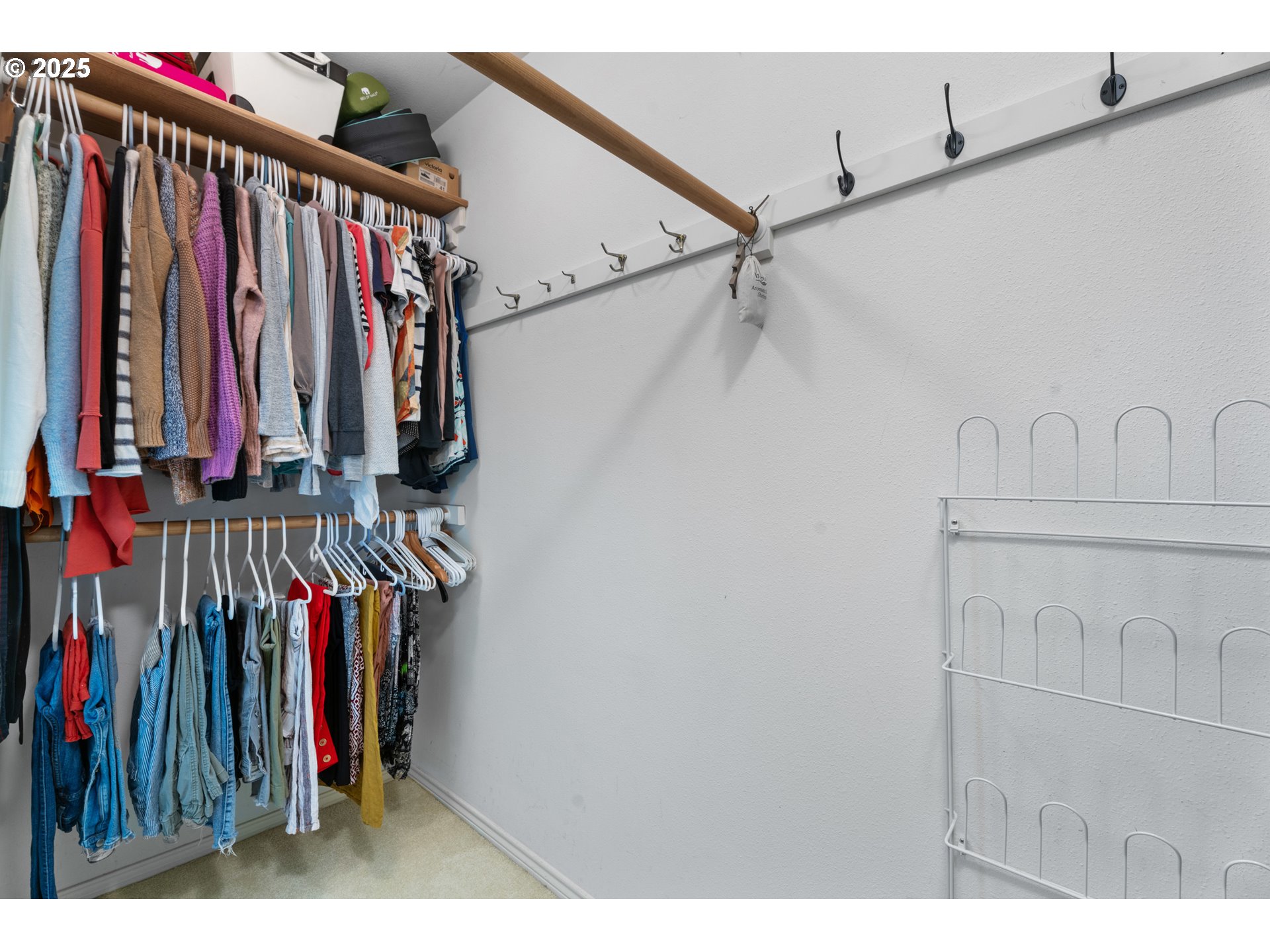 6502 Apollo Road West Linn, OR 97068 - Photo 11 of 48 a view of walk in closet with clothes