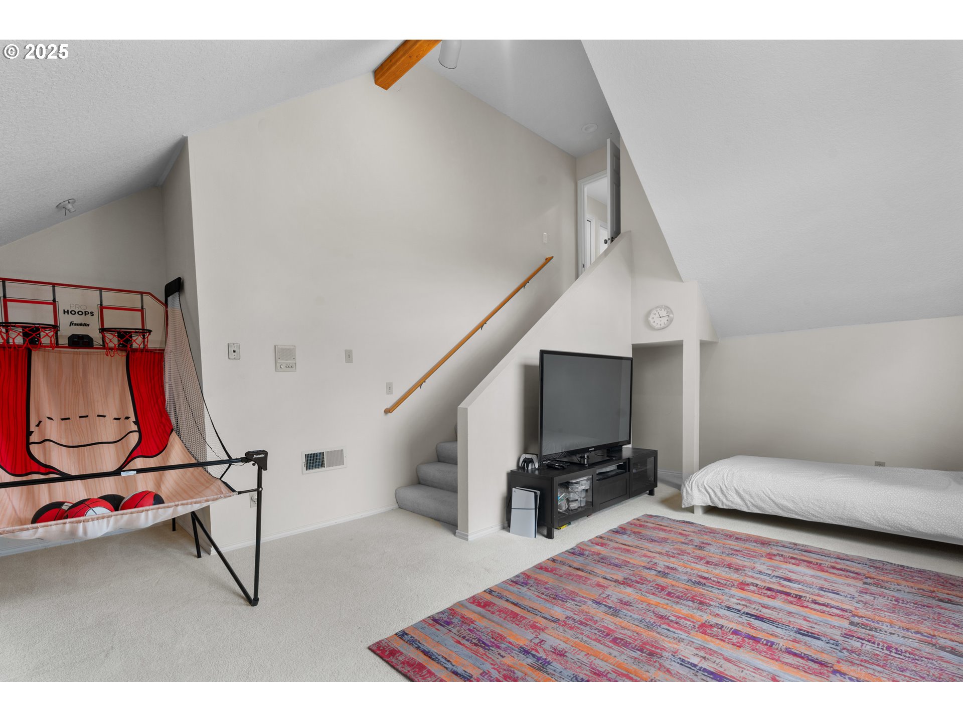 6502 Apollo Road West Linn, OR 97068 - Photo 22 of 48 a bedroom with a bed and cabinets