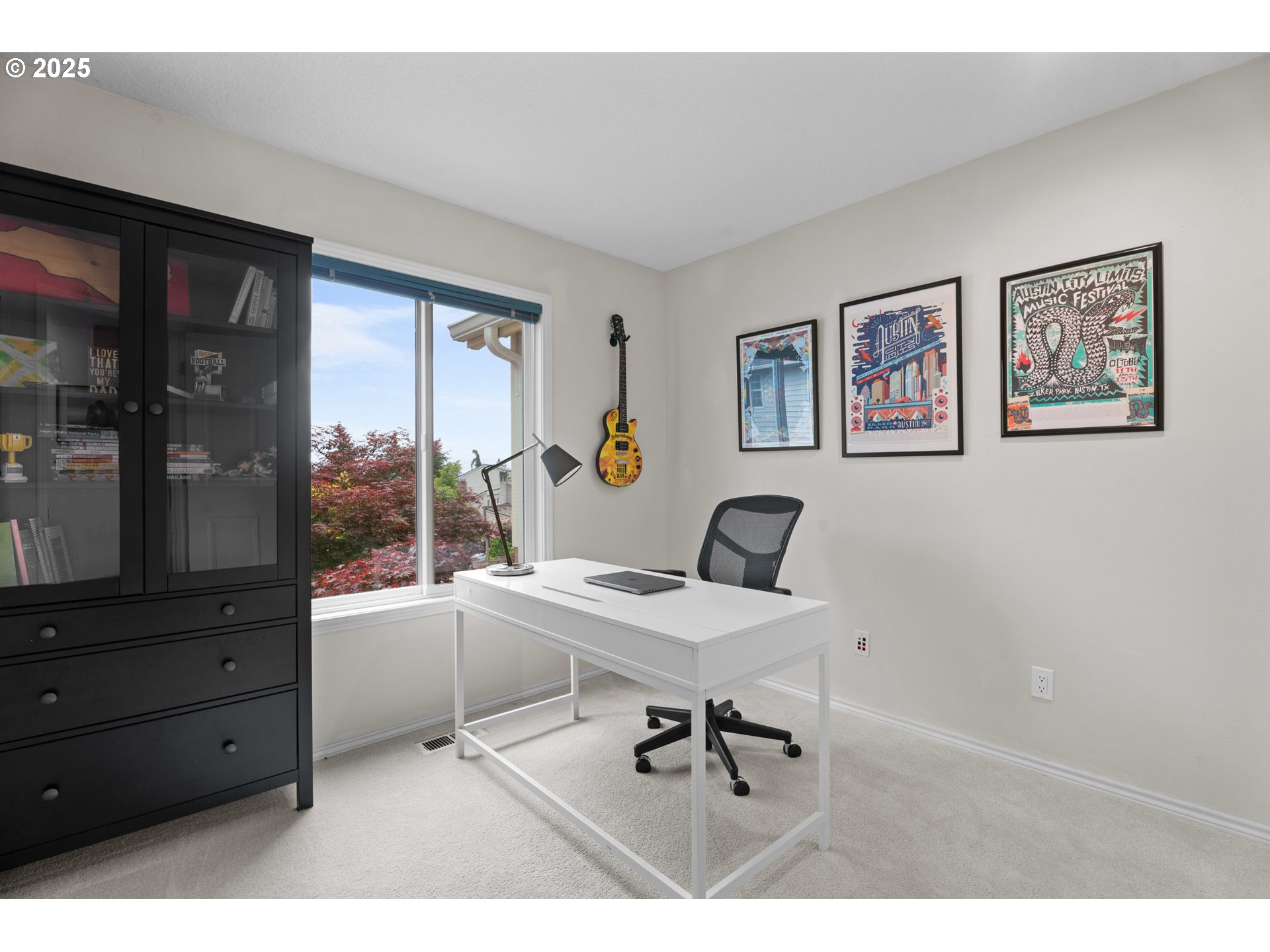6502 Apollo Road West Linn, OR 97068 - Photo 37 of 48 a living room with furniture and window