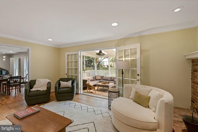 $1,296,100 | 4121 Fort Worth Place, Alexandria, VA 22304