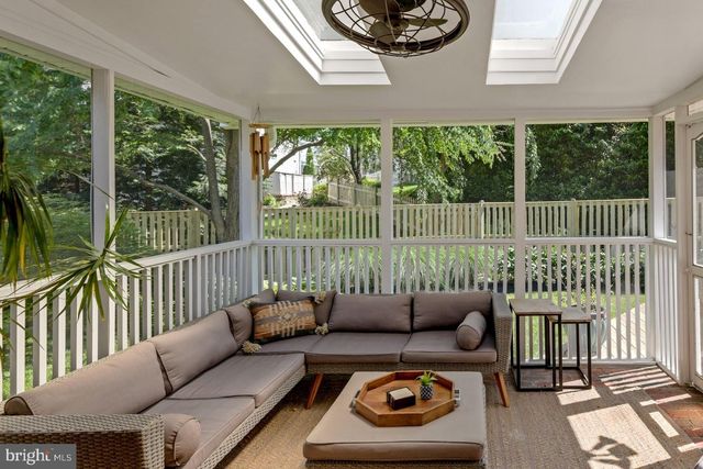 $1,296,100 | 4121 Fort Worth Place, Alexandria, VA 22304