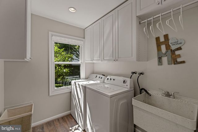 $1,296,100 | 4121 Fort Worth Place, Alexandria, VA 22304