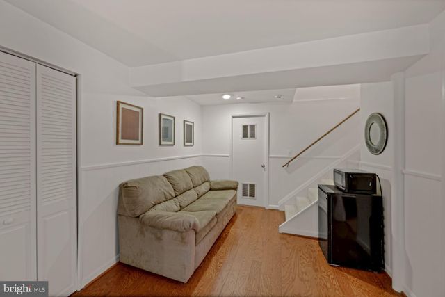 $1,296,100 | 4121 Fort Worth Place, Alexandria, VA 22304