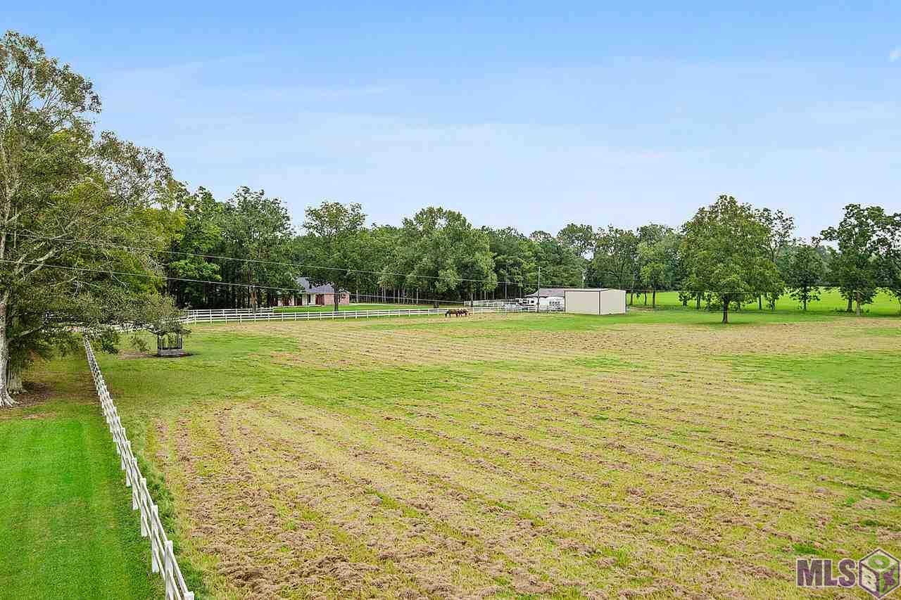 596 East Irene Road Zachary, LA 70791 - Photo 3 of 46 Gallery Image 3