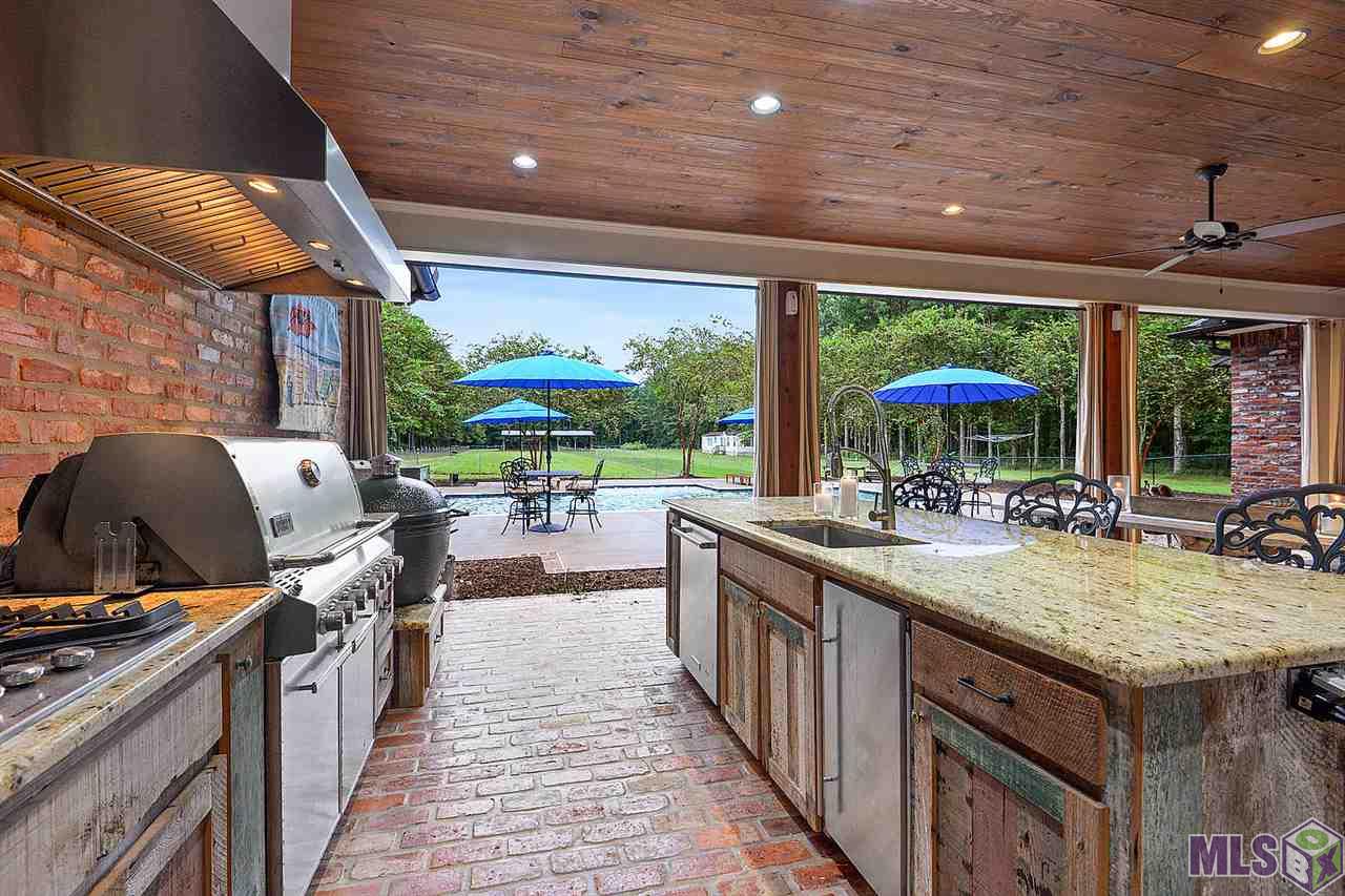 596 East Irene Road Zachary, LA 70791 - Photo 8 of 46 Gallery Image 8