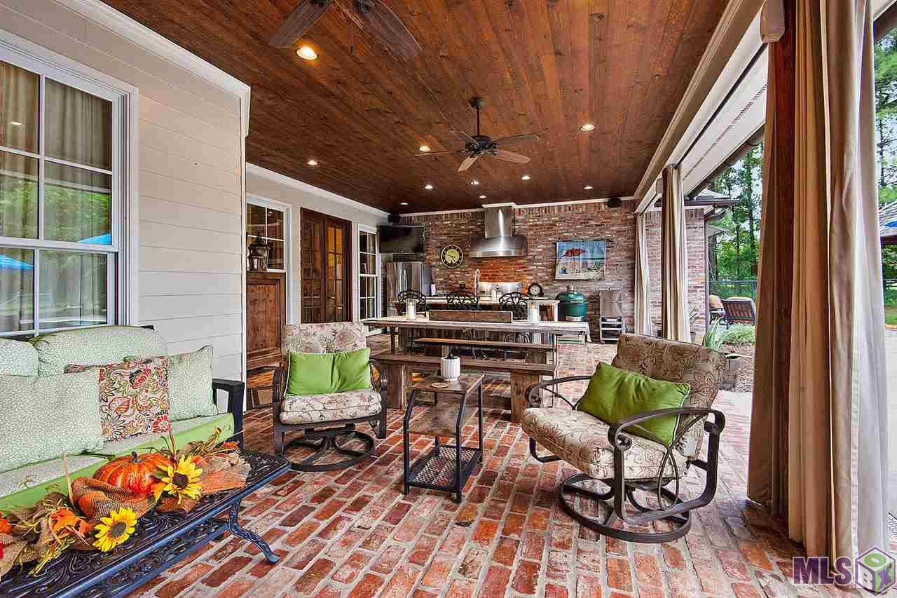 596 East Irene Road Zachary, LA 70791 - Photo 9 of 46 Gallery Image 9