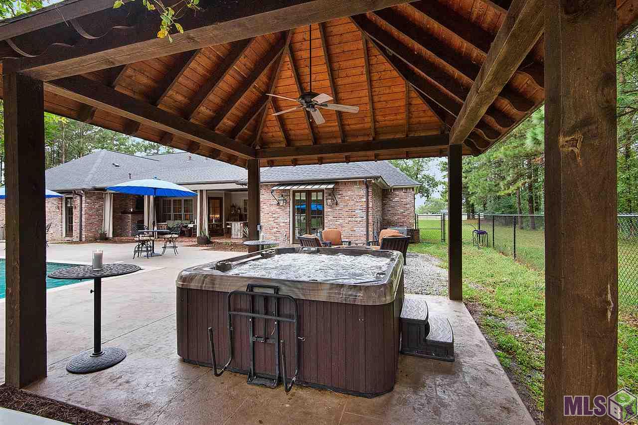 596 East Irene Road Zachary, LA 70791 - Photo 10 of 46 Gallery Image 10