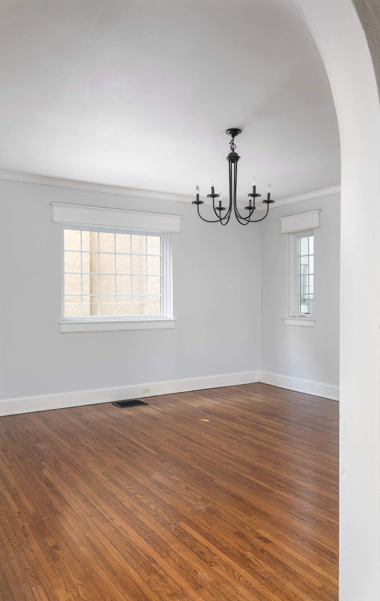 1206 East Dallas Road Chattanooga, TN 37405 - Photo 12 of 40 1206 E Dallas Rd_Dining 3_Choice Homes_b