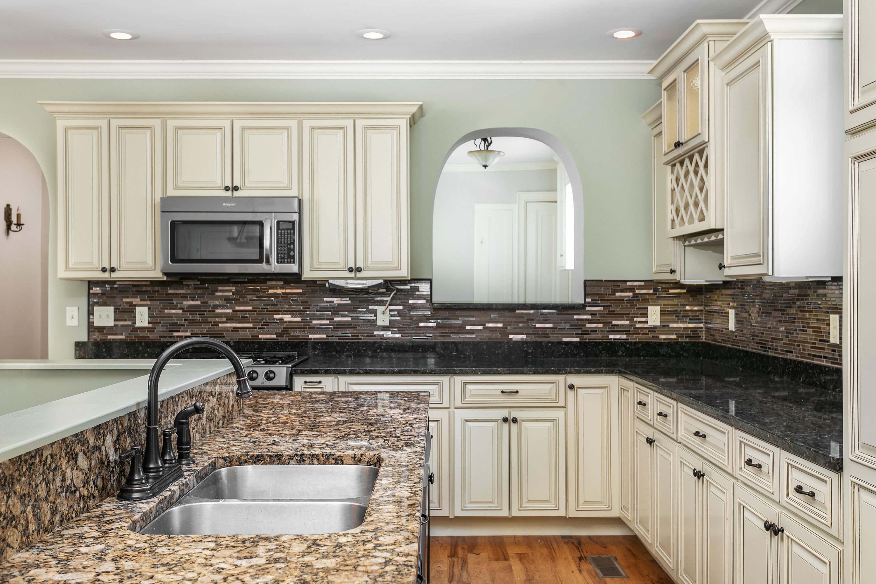 1206 East Dallas Road Chattanooga, TN 37405 - Photo 14 of 40 1206 E Dallas Rd_Kitchen 2_Choice Homes_