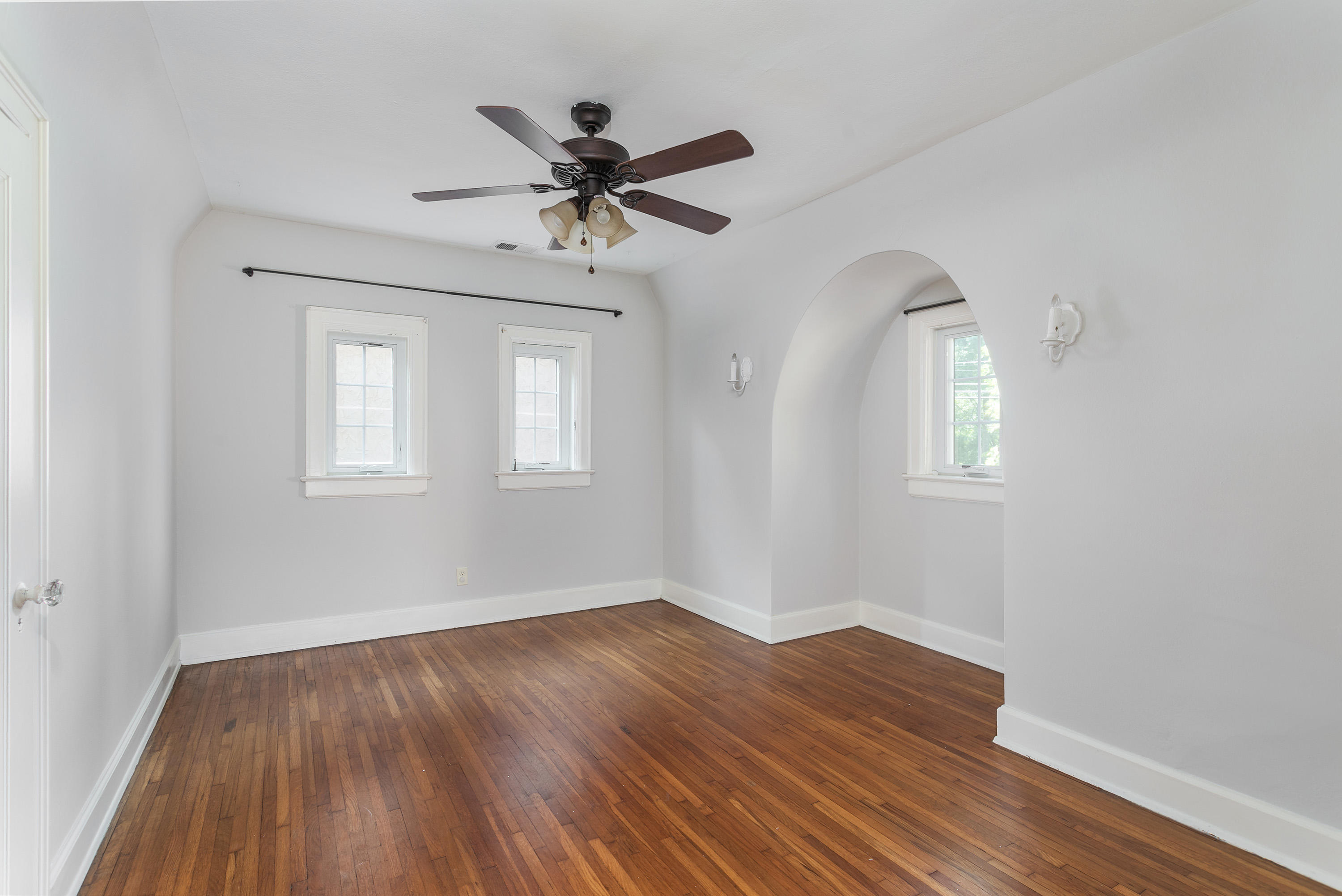 1206 East Dallas Road Chattanooga, TN 37405 - Photo 25 of 40 1206 E Dallas Rd_Bedroom 3_Choice Homes_