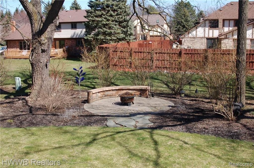 564 Sunlight Drive Rochester Hills, MI 48309 - Photo 43 of 47