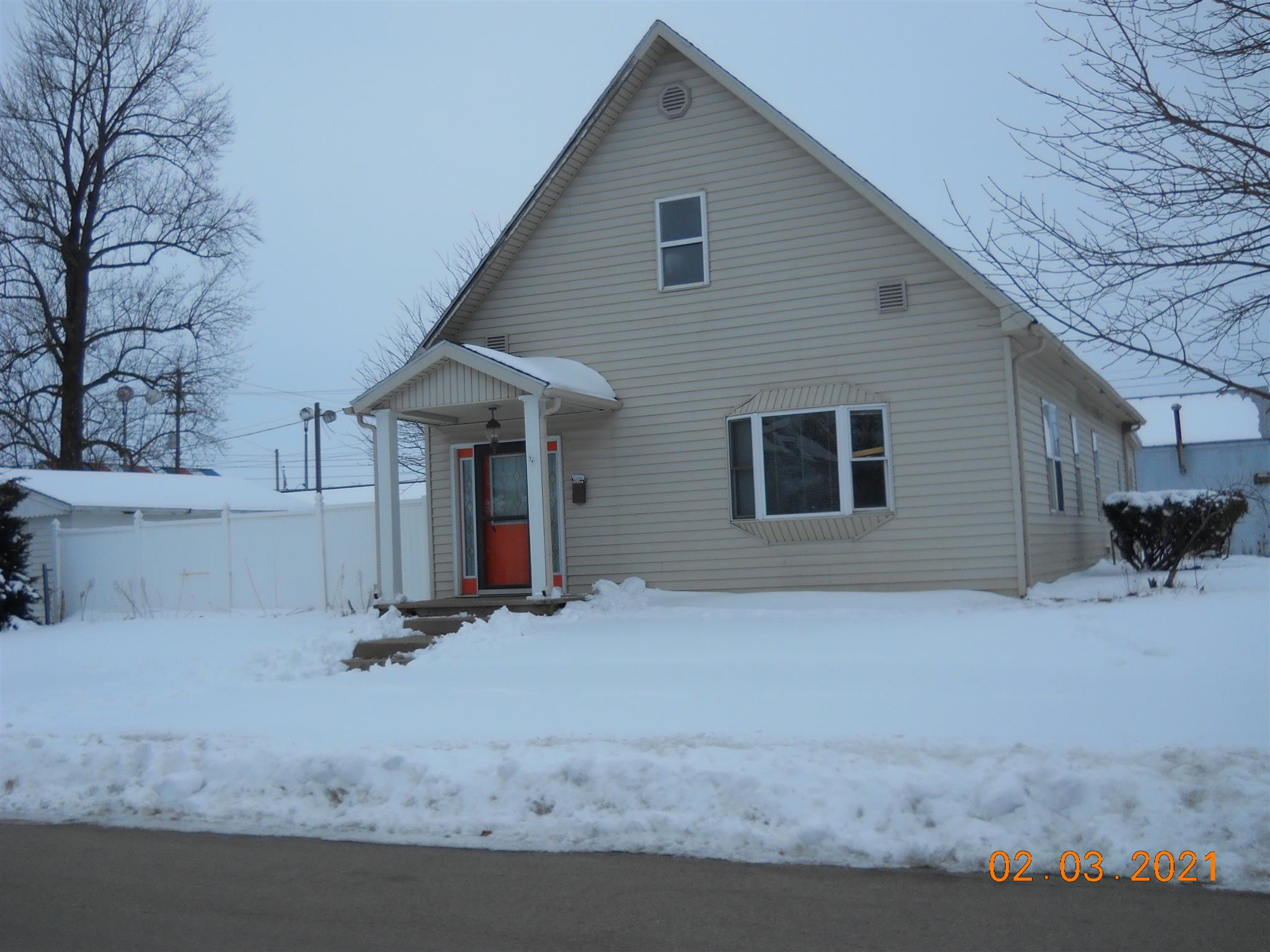 520 Madison Street Rochester, IN 46975 - Photo 1 of 1