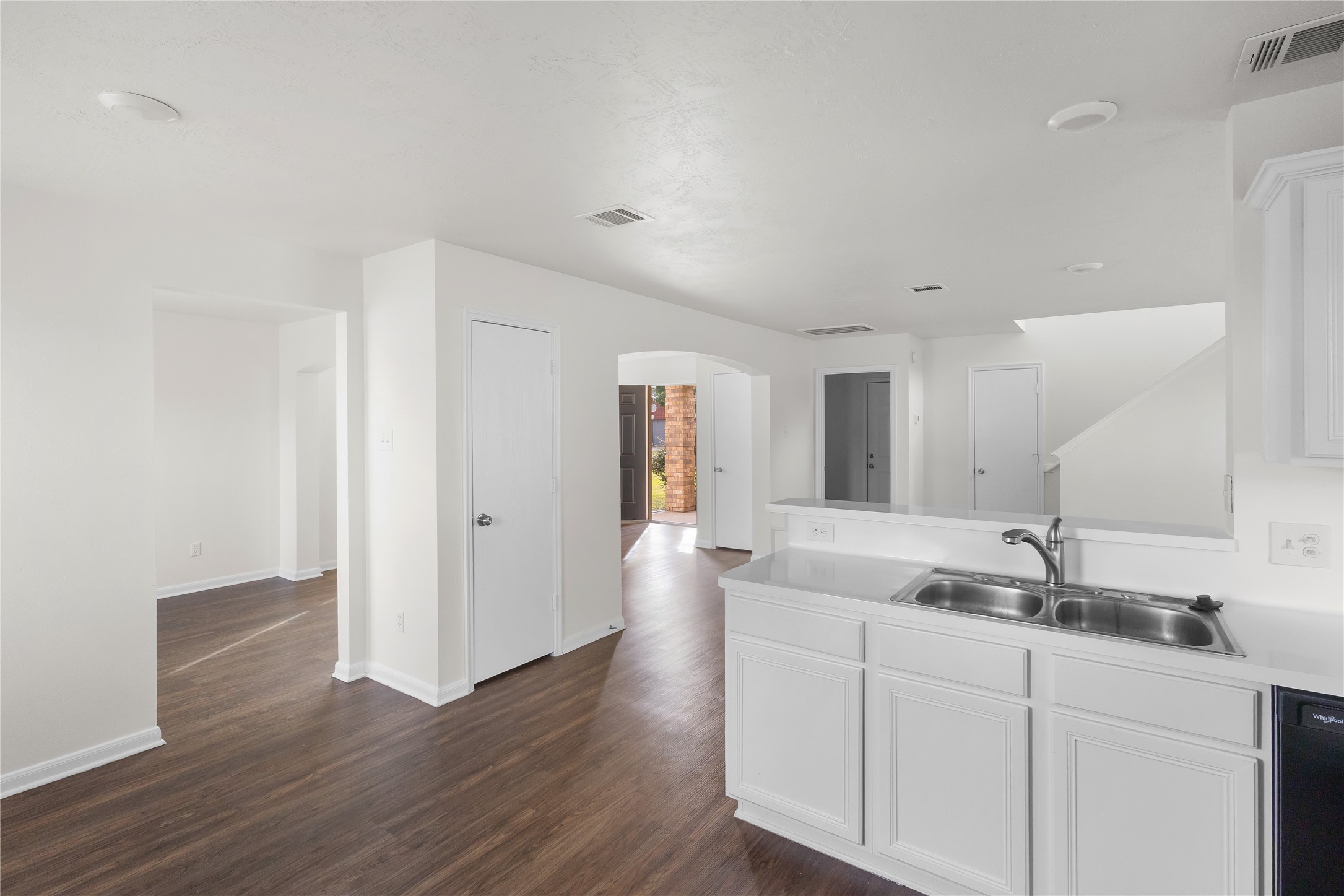 19138 Larkspur Hills Drive Cypress, TX 77433 - Photo 14 of 36 Kitchen