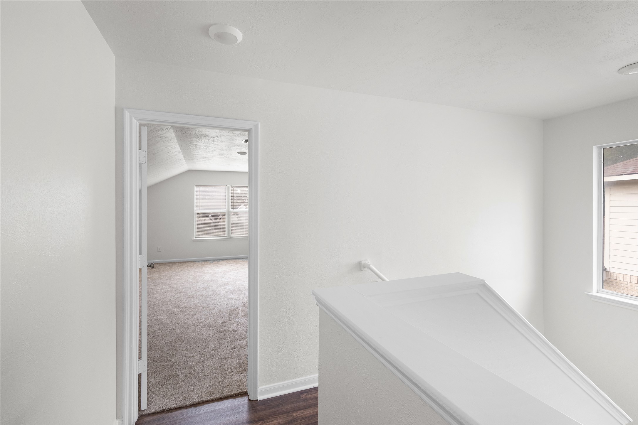 19138 Larkspur Hills Drive Cypress, TX 77433 - Photo 19 of 36 Hall way