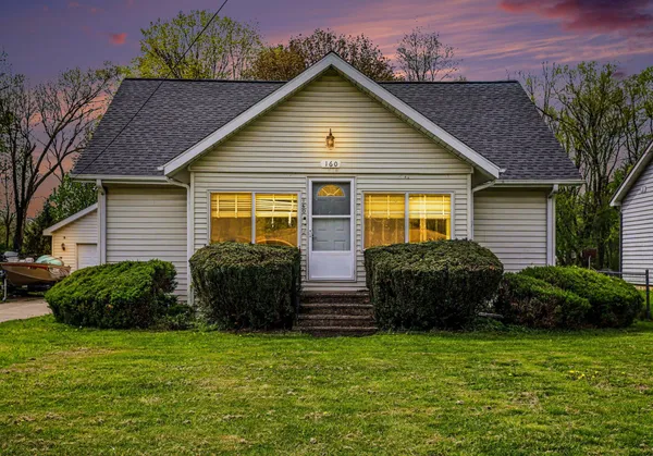 $225,000 | 160 Charleston Avenue, Battle Creek, MI 49037