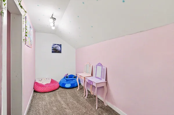 $225,000 | 160 Charleston Avenue, Battle Creek, MI 49037