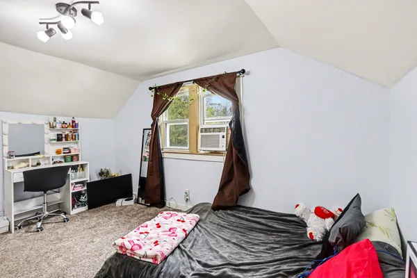 $225,000 | 160 Charleston Avenue, Battle Creek, MI 49037