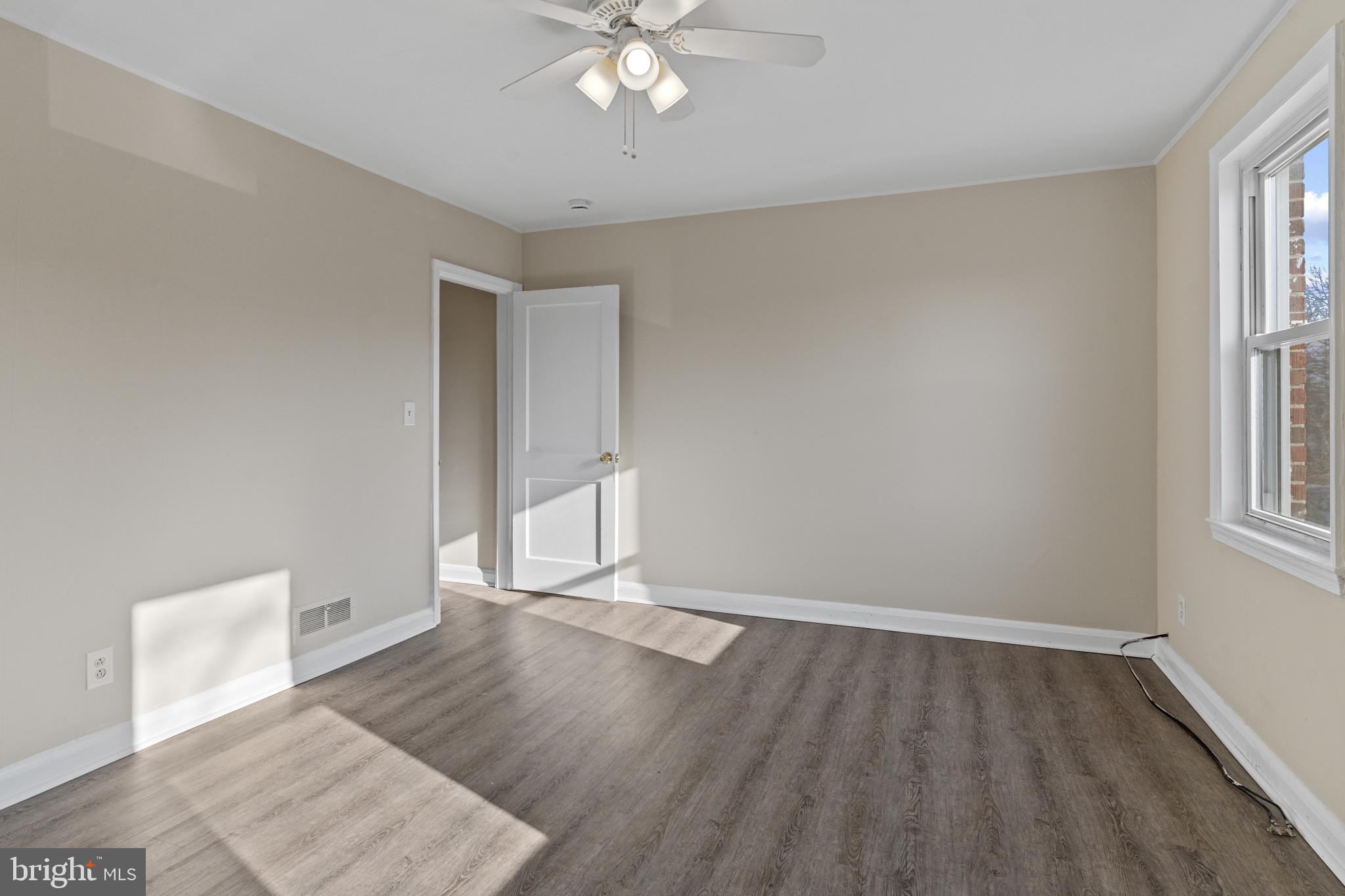 4116 Raymonn Avenue Baltimore, MD 21213 - Photo 11 of 27