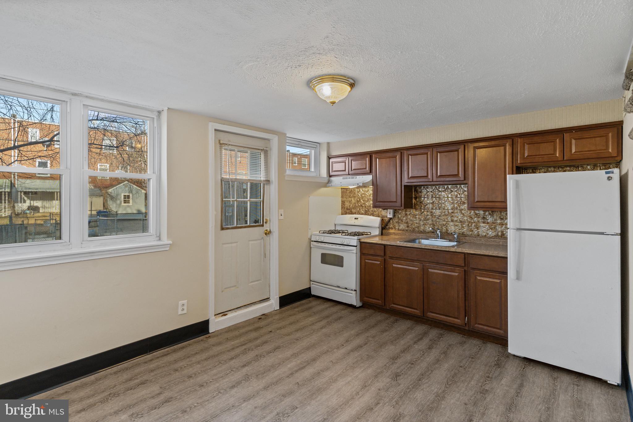 4116 Raymonn Avenue Baltimore, MD 21213 - Photo 5 of 27