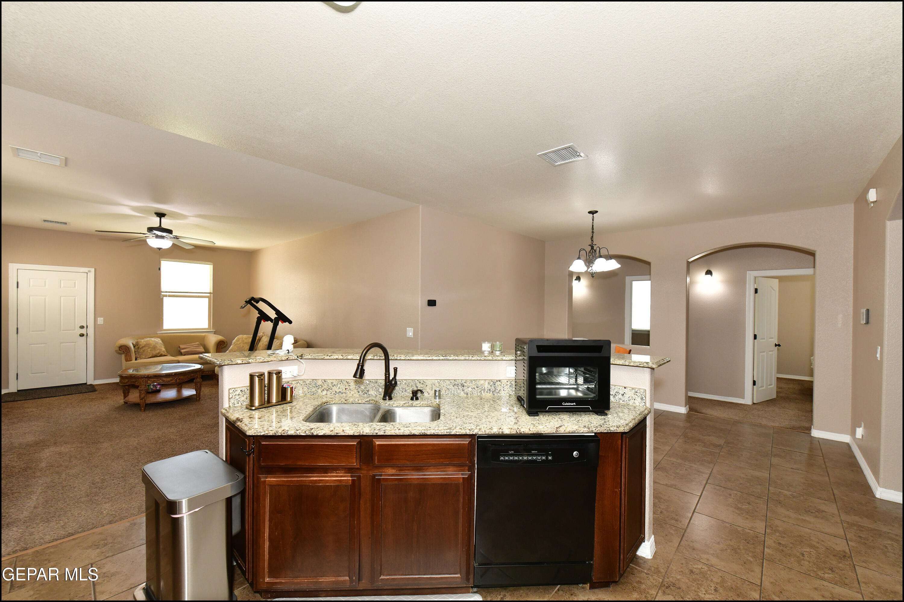 11368 East Ranch Court El Paso, TX 79934 - Photo 31 of 52 09